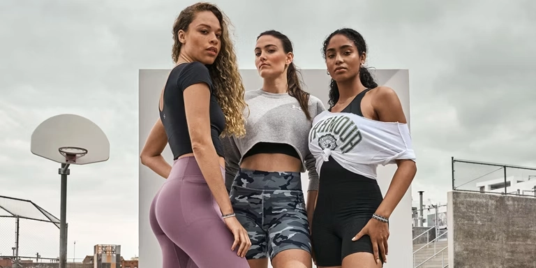 What to Wear to Yoga – CozyActive’s Guide for Style, Comfort & Performance