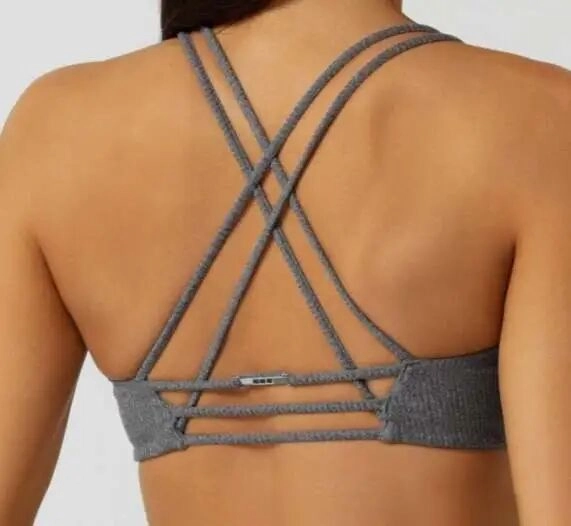 Strappy Back Design for Yoga Wear - 05