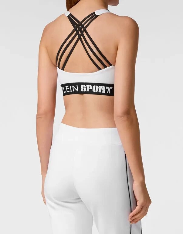 Yoga Apparel Detailing & Craftsmanship - 03