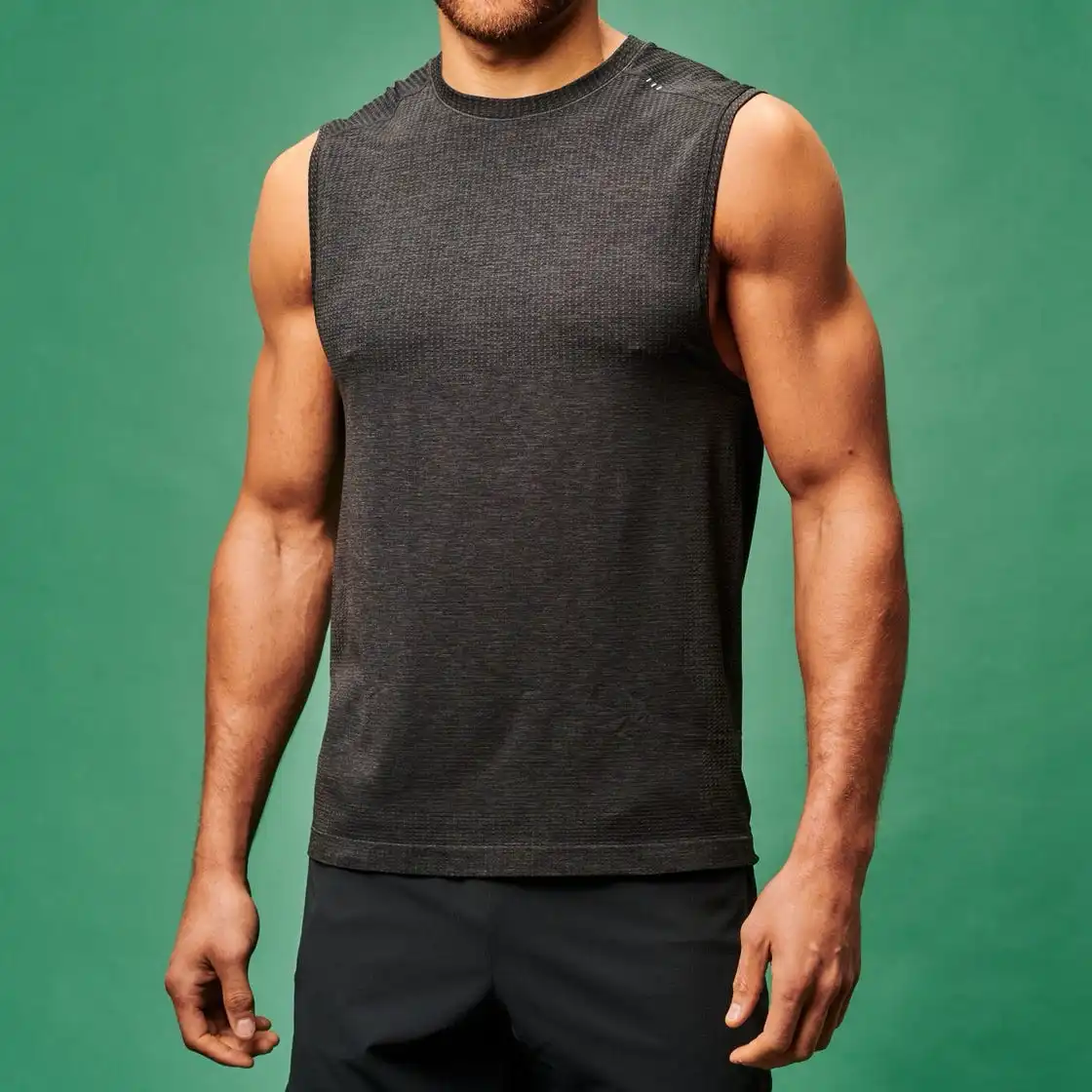 men sleeveless gym shirt breathable activewear muscle fit workout top strength training outfit